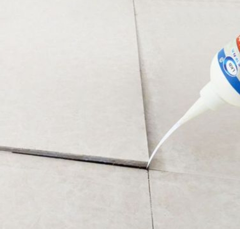 绥中瓷砖空鼓维修公司分享卫生间瓷砖脱落的原因可能有以下几点